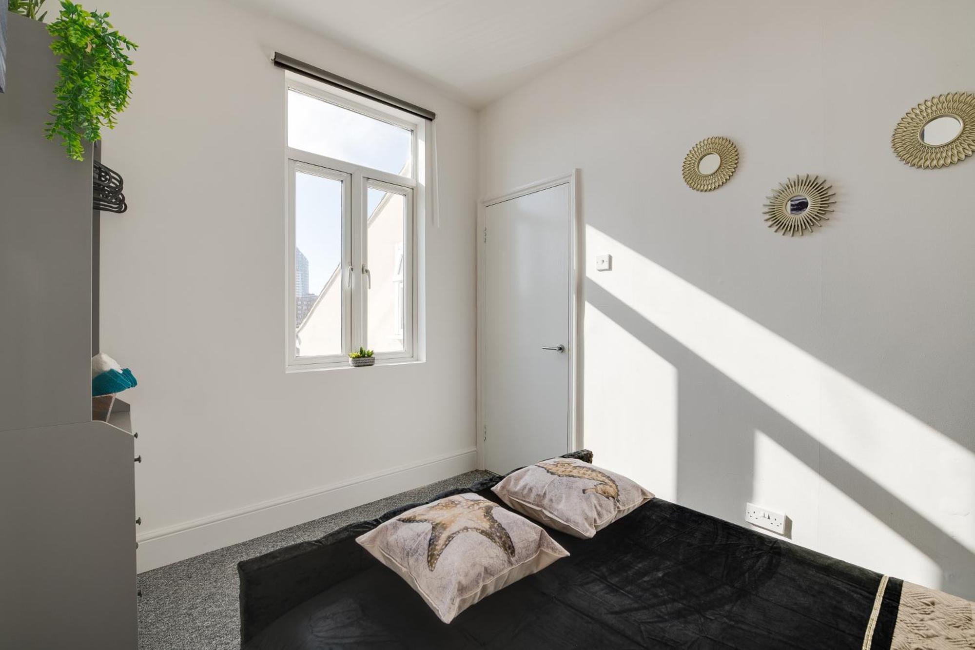 شقة Dockyard Hideaway Nr Gunwharf Quays بورتسماوث المظهر الخارجي الصورة